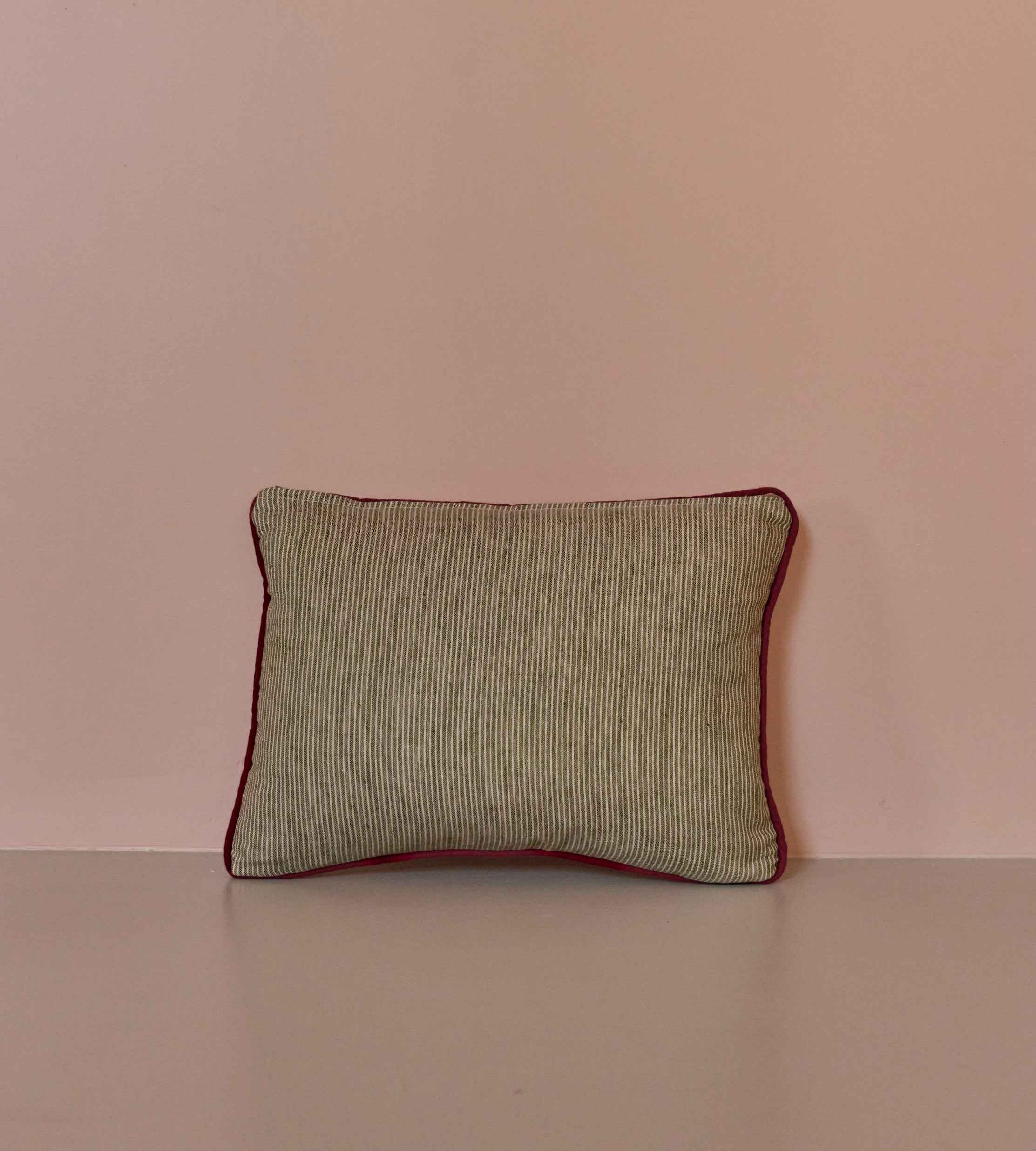 Minni Green Cushion - Rectangle