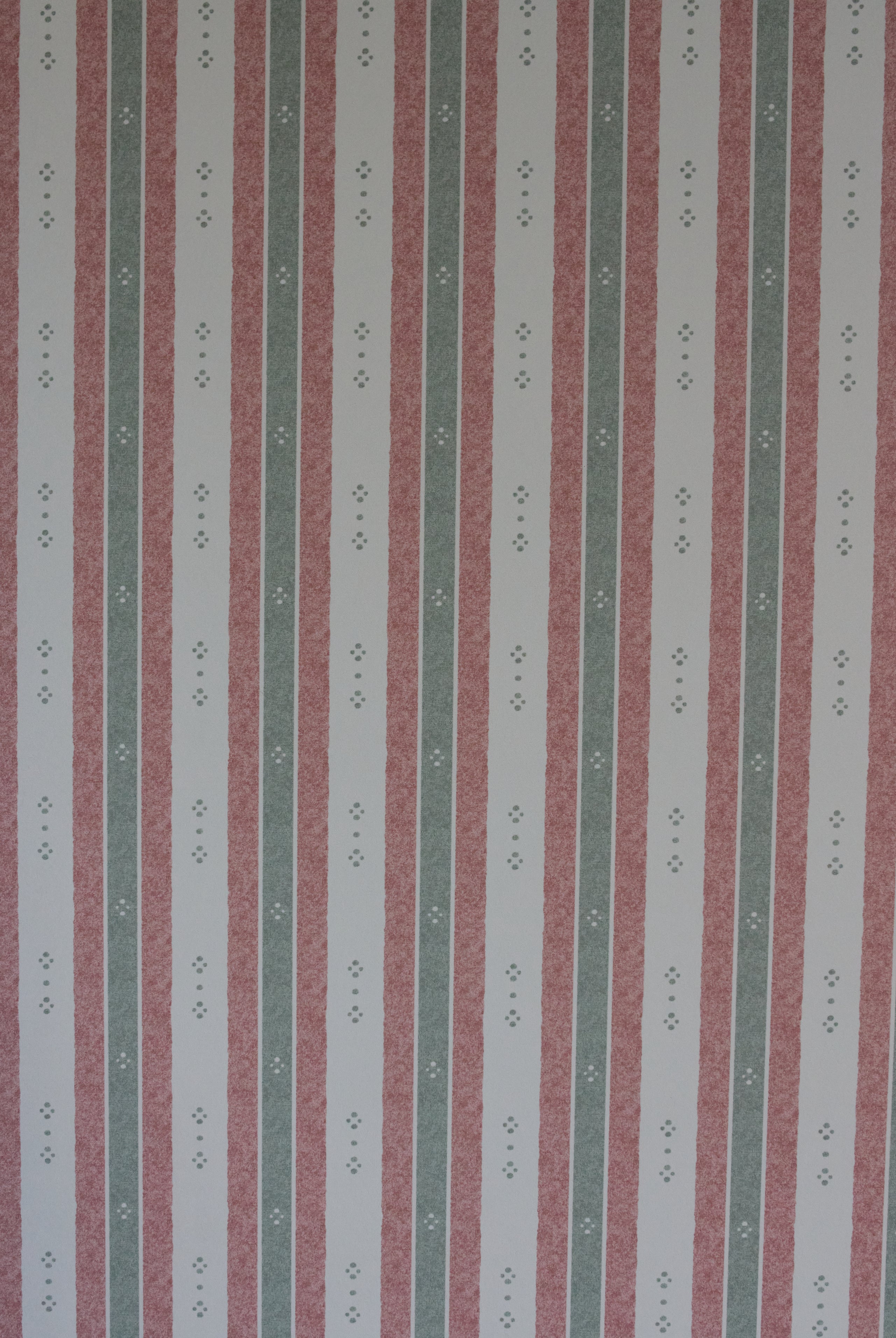 Salzburg Stripe Wallpaper – Green & Red
