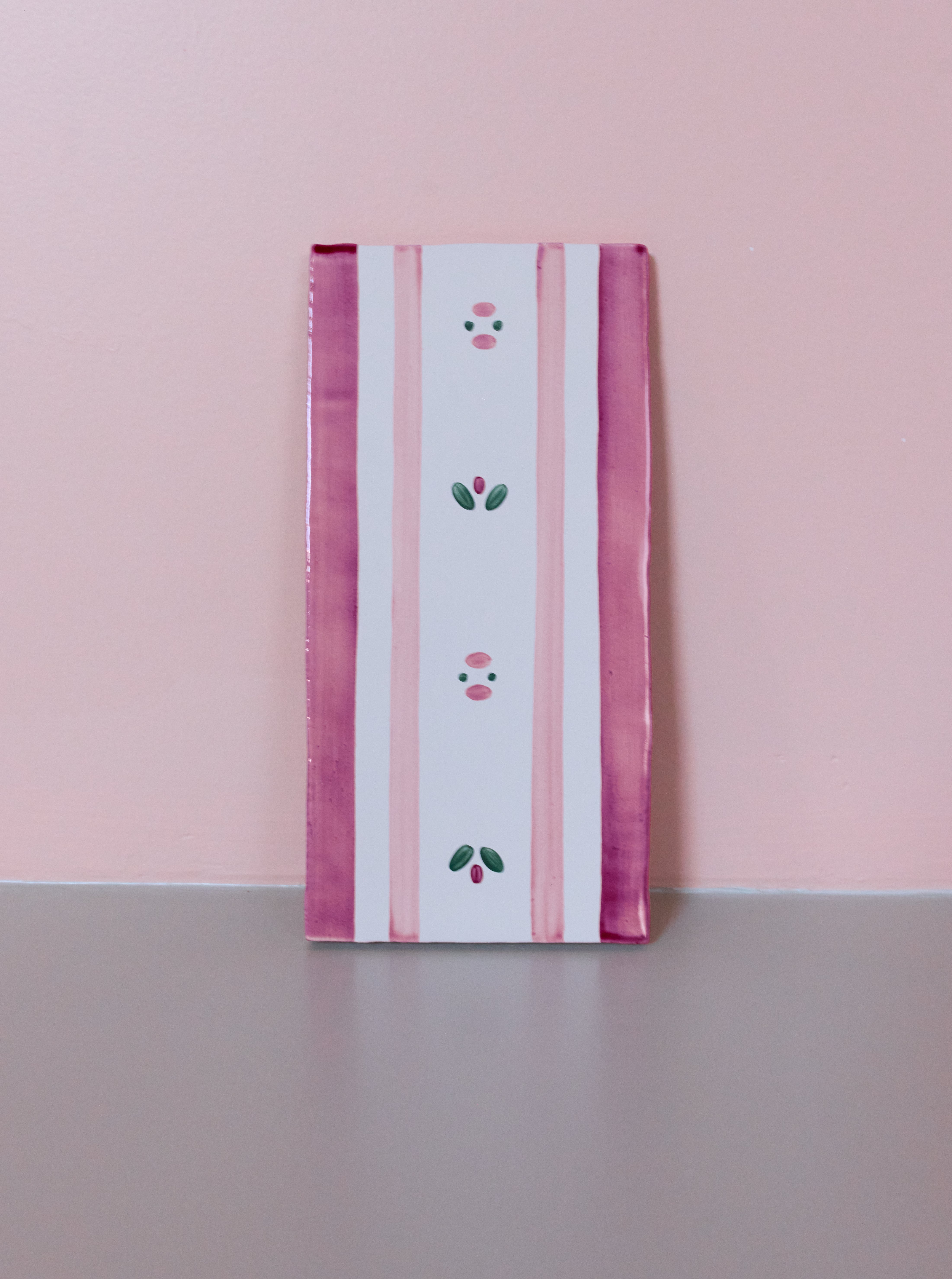 Ribbon Brick